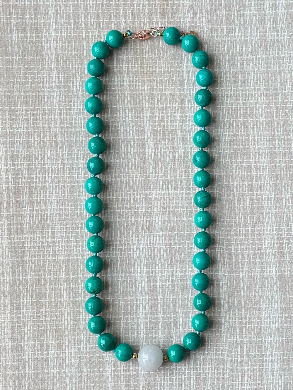 NWOT Tuckernuck Turquoise and White Jade Necklace